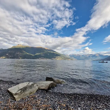 Varenna Gittana Front Sweet *