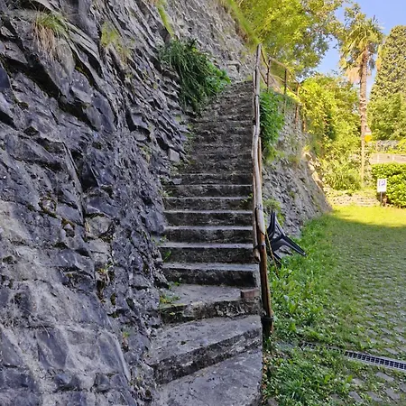 Apartment Varenna Gittana Front Sweet Perledo